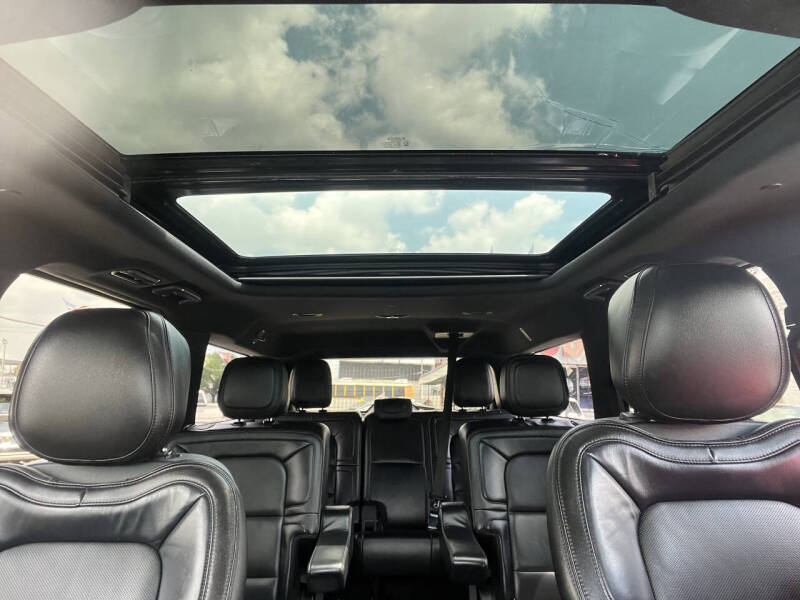 2018 Lincoln Navigator L Select