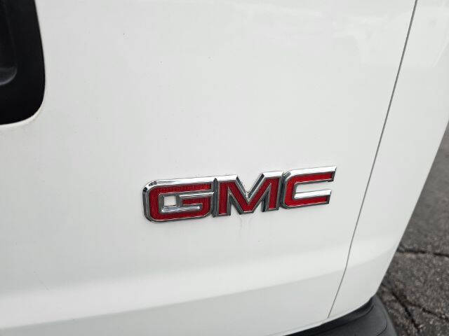 2013 GMC Savana LT 3500
