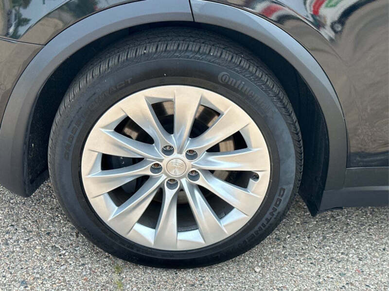 2020 Tesla Model X Long Range Plus