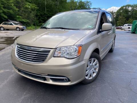 2014 Chrysler Town and Country for sale at Granite Auto Sales in Spofford NH