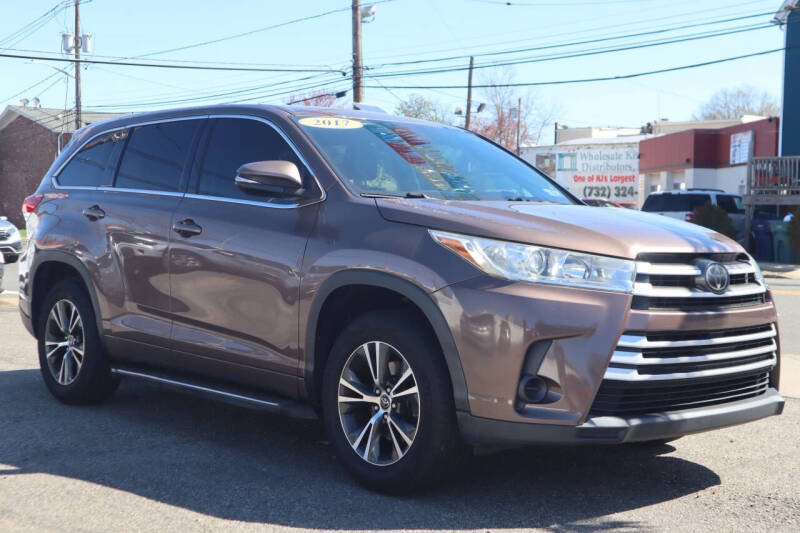 2017 Toyota Highlander LE