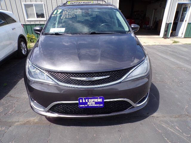 2017 Chrysler Pacifica Touring-L Plus