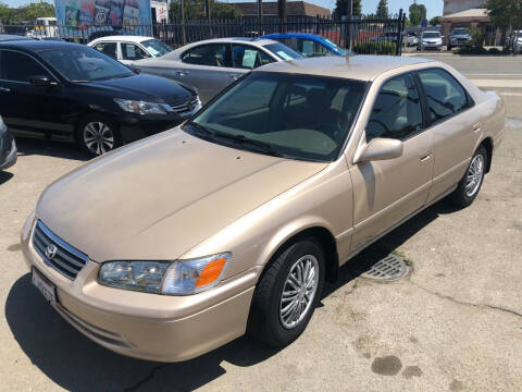 2000 Toyota Camry for sale at Lifetime Motors AUTO in Sacramento CA