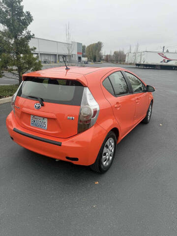 2014 Toyota Prius c One
