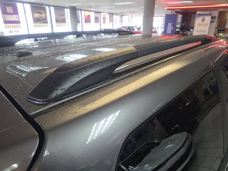 2011 Toyota Sienna XLE 8-Passenger