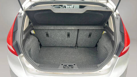 2011 Ford Fiesta SE