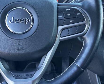 2021 Jeep Cherokee 80th Anniversary Edition