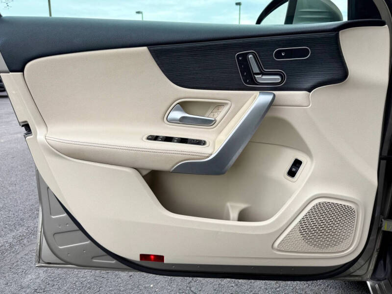 2019 Mercedes-Benz A-Class A 220 4MATIC