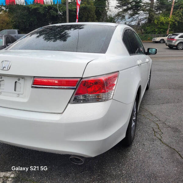 2011 Honda Accord LX-P