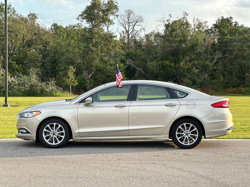 Used 2017 Ford Fusion SE with VIN 3FA6P0HD6HR401339 for sale in Port Charlotte, FL