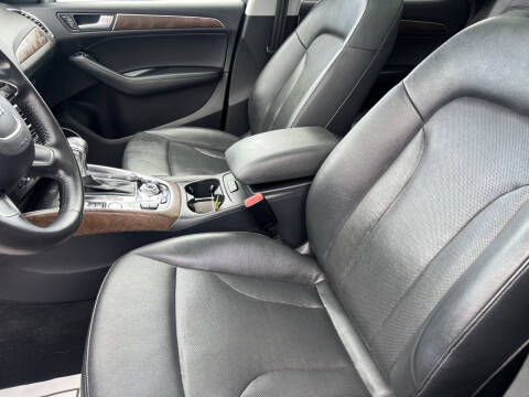 2013 Audi Q5 Hybrid 2.0T quattro Prestige