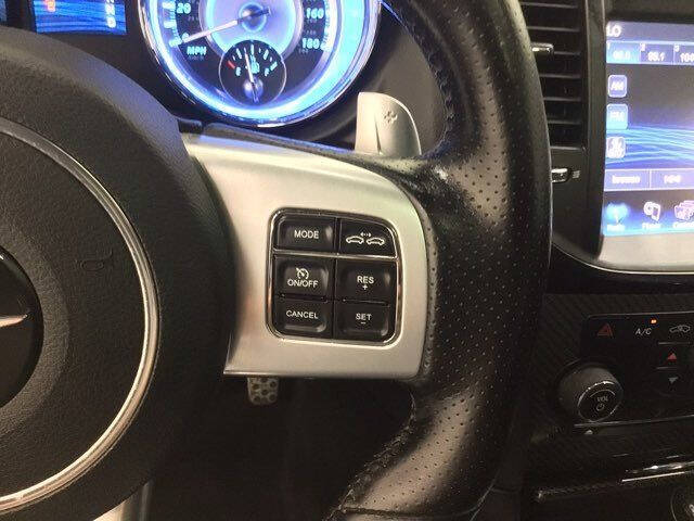 2012 Chrysler 300 SRT8