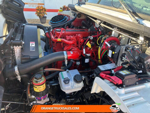 2021 Freightliner M2 106