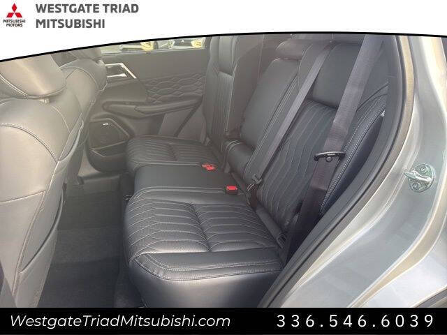 2026 Mitsubishi Outlander SEL