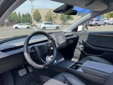 2024 Tesla Model 3 Long Range