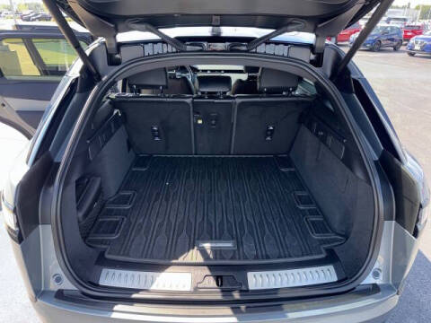 2025 Land Rover Range Rover Velar P250 S