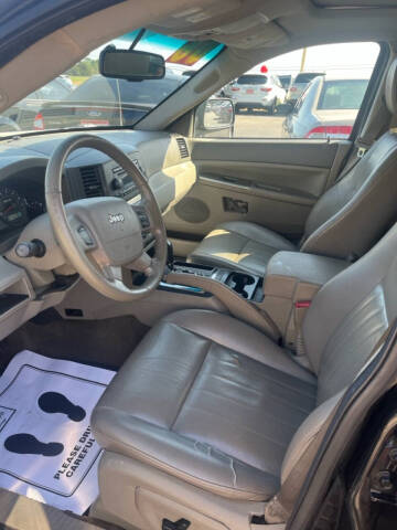 2006 Jeep Grand Cherokee Laredo