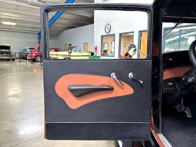 1929 Plymouth Coupe Model U