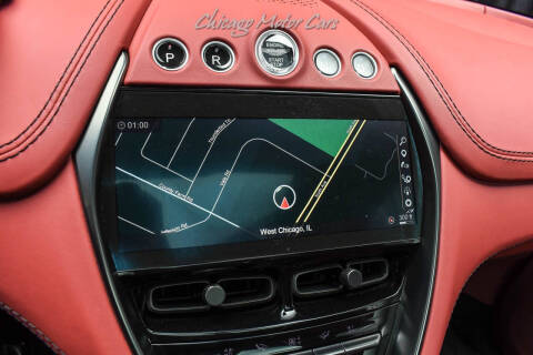 2022 Aston Martin DBX