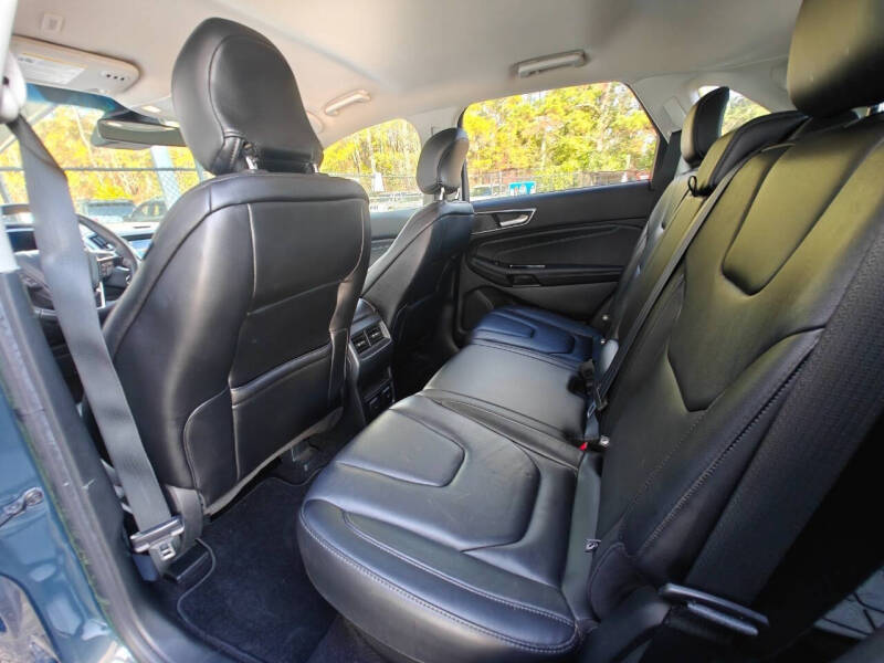 2019 Ford Edge Titanium