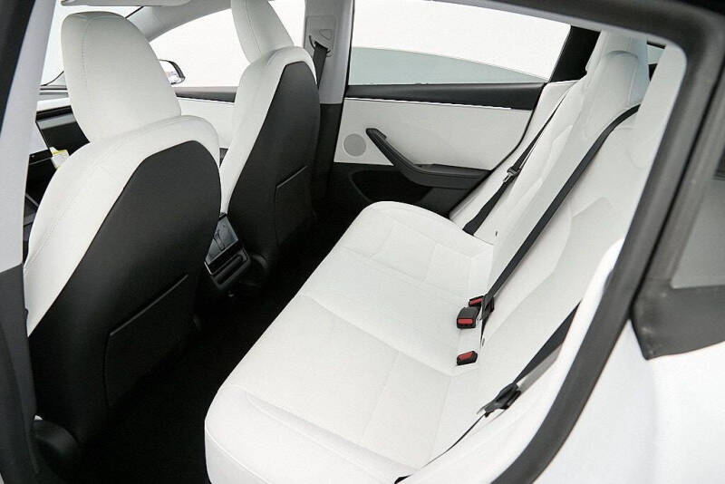 2025 Tesla Model 3 Long Range