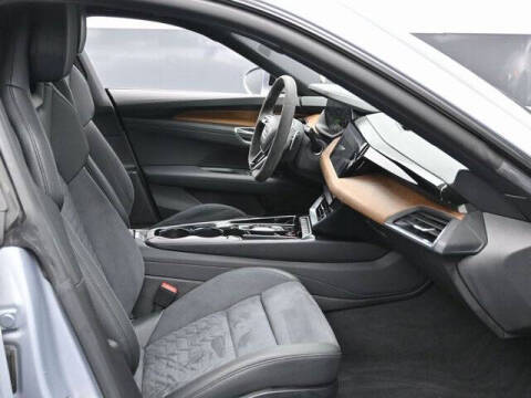 2022 Audi e-tron GT quattro Premium Plus