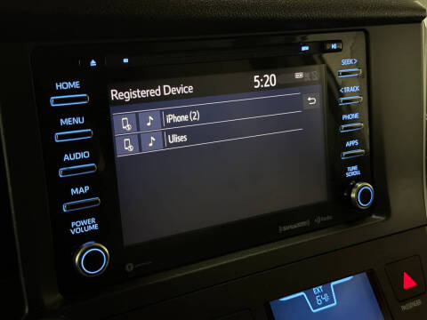 2020 Toyota Sienna XLE Premium 8-Passenger