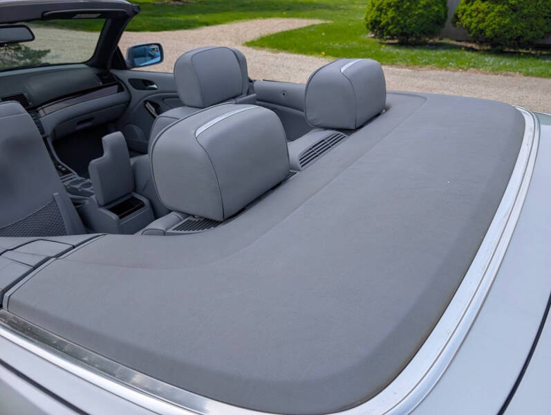 2002 BMW 3 Series 325Ci