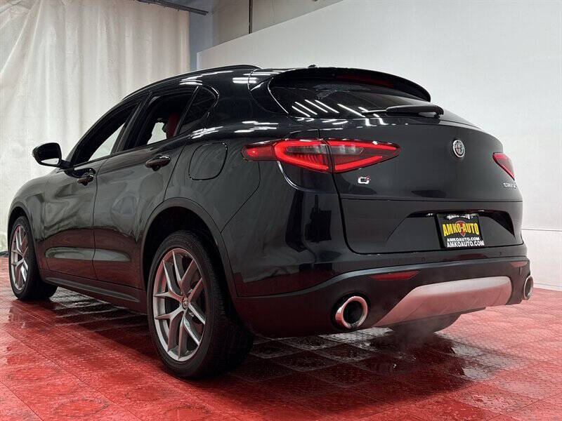 2018 Alfa Romeo Stelvio Ti Sport