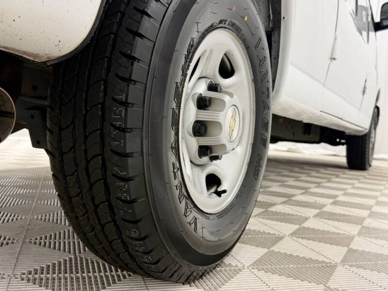 2022 Chevrolet Express 3500