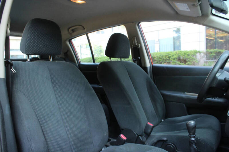 2012 Nissan Versa 1.8 S