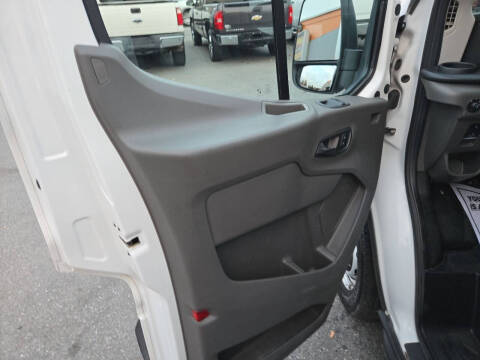 2022 Ford Transit 250