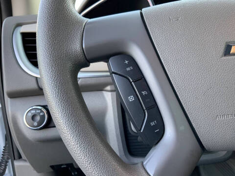 2017 Chevrolet Traverse LS