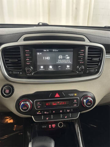 2020 Kia Sorento EX V6