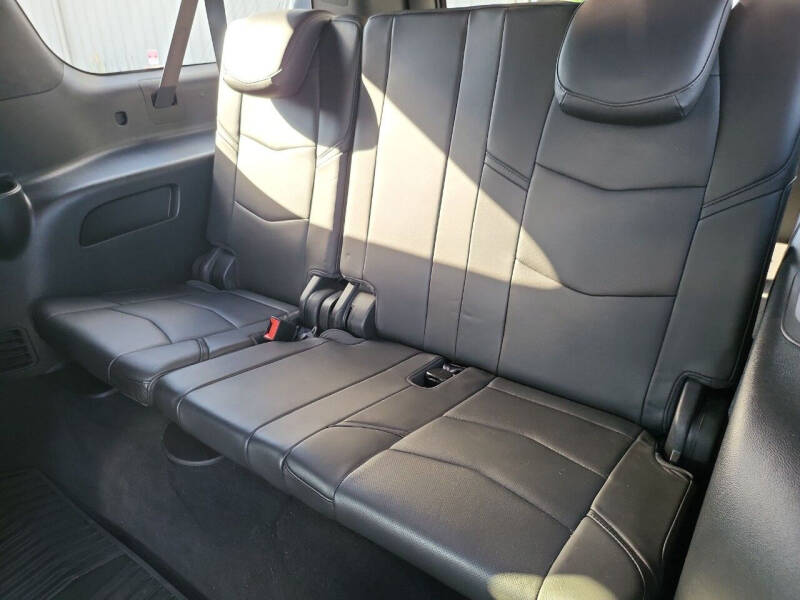 2018 Cadillac Escalade ESV Platinum