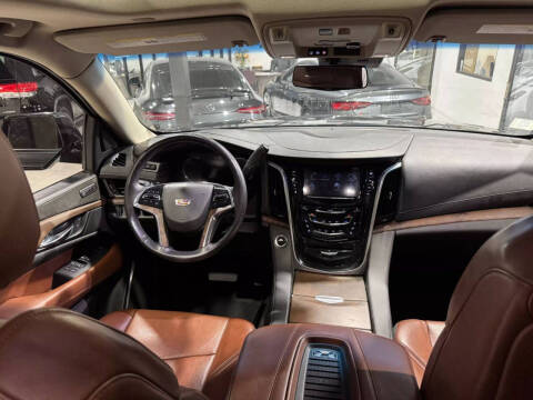 2019 Cadillac Escalade ESV Premium Luxury
