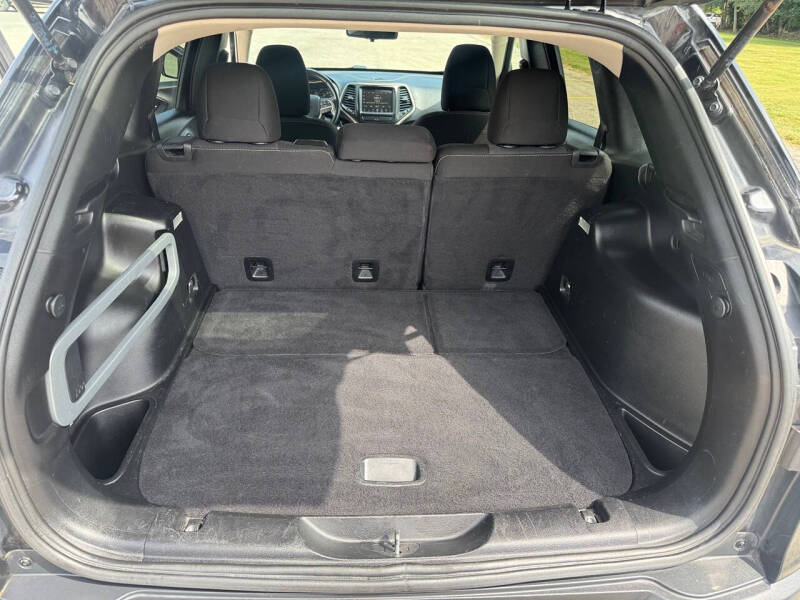 2016 Jeep Cherokee Latitude Altitude