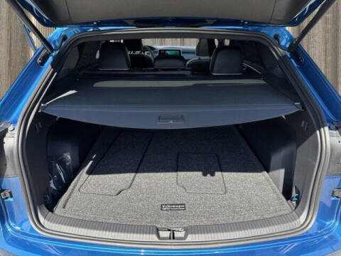 2024 Volkswagen Atlas Cross Sport SEL Premium R-Line 4Motion