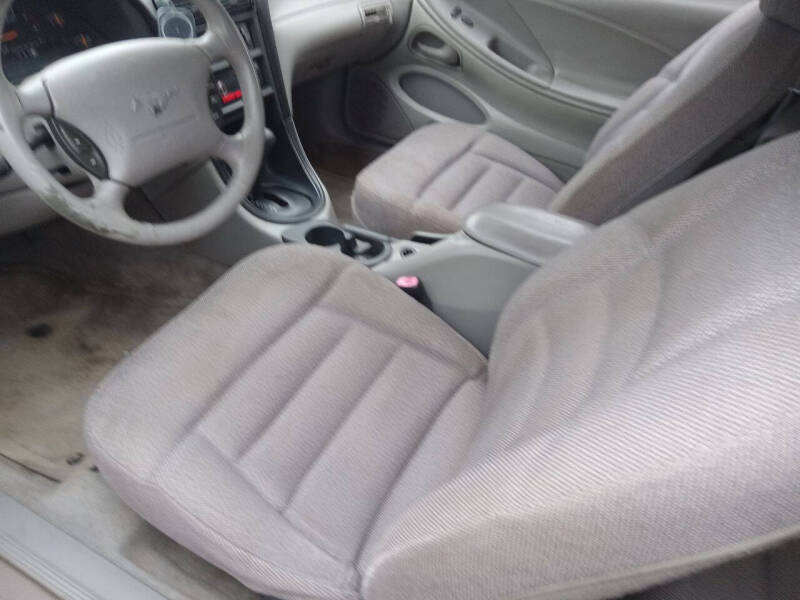 1998 Ford Mustang
