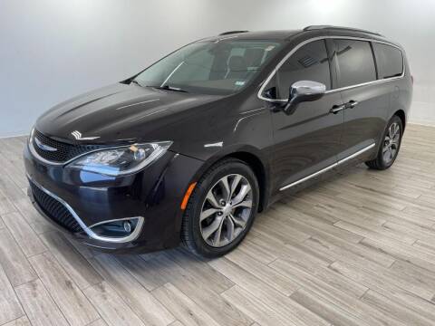 2018 Chrysler Pacifica for sale at Travers Wentzville in Wentzville MO