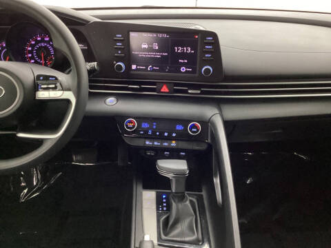 2022 Hyundai Elantra