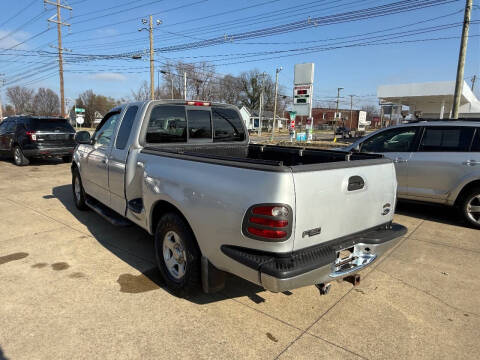 2001 Ford F-150 XLT