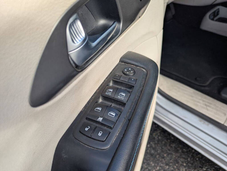 2021 Chrysler Pacifica Touring L