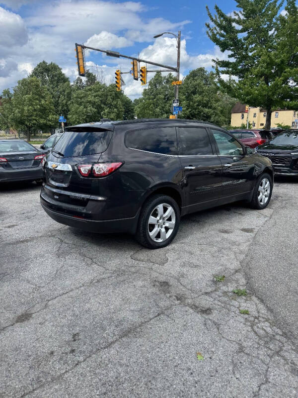 2016 Chevrolet Traverse LT