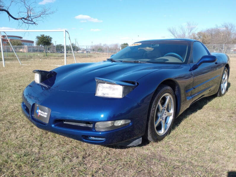 2004 Chevrolet Corvette for sale at LA PULGA DE AUTOS in Dallas TX