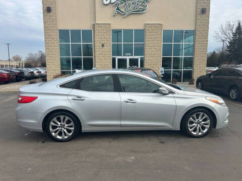 2012 Hyundai Azera for sale at Ultimate Rides in Appleton WI
