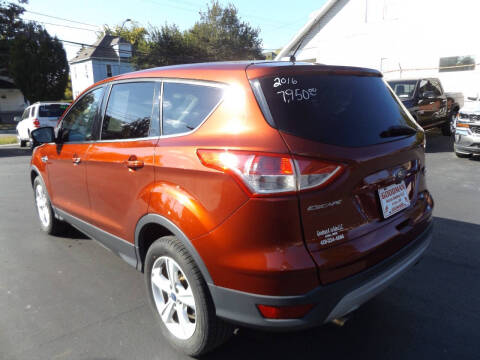 2016 Ford Escape SE