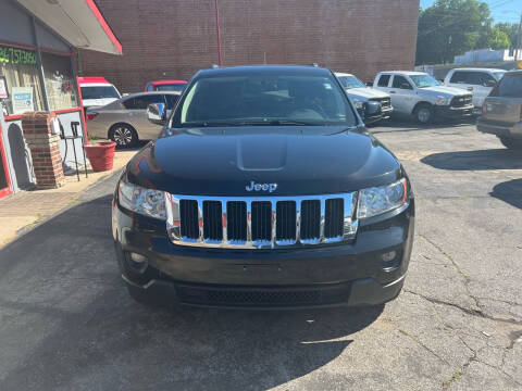 2011 Jeep Grand Cherokee for sale at Best Deal Motors in Saint Charles MO