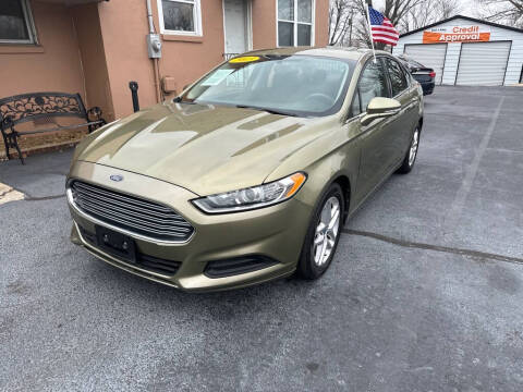 2013 Ford Fusion SE