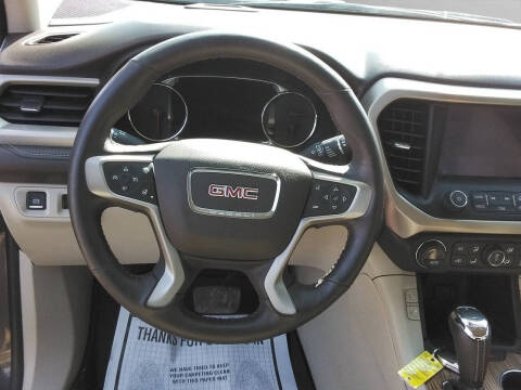 2017 GMC Acadia Denali